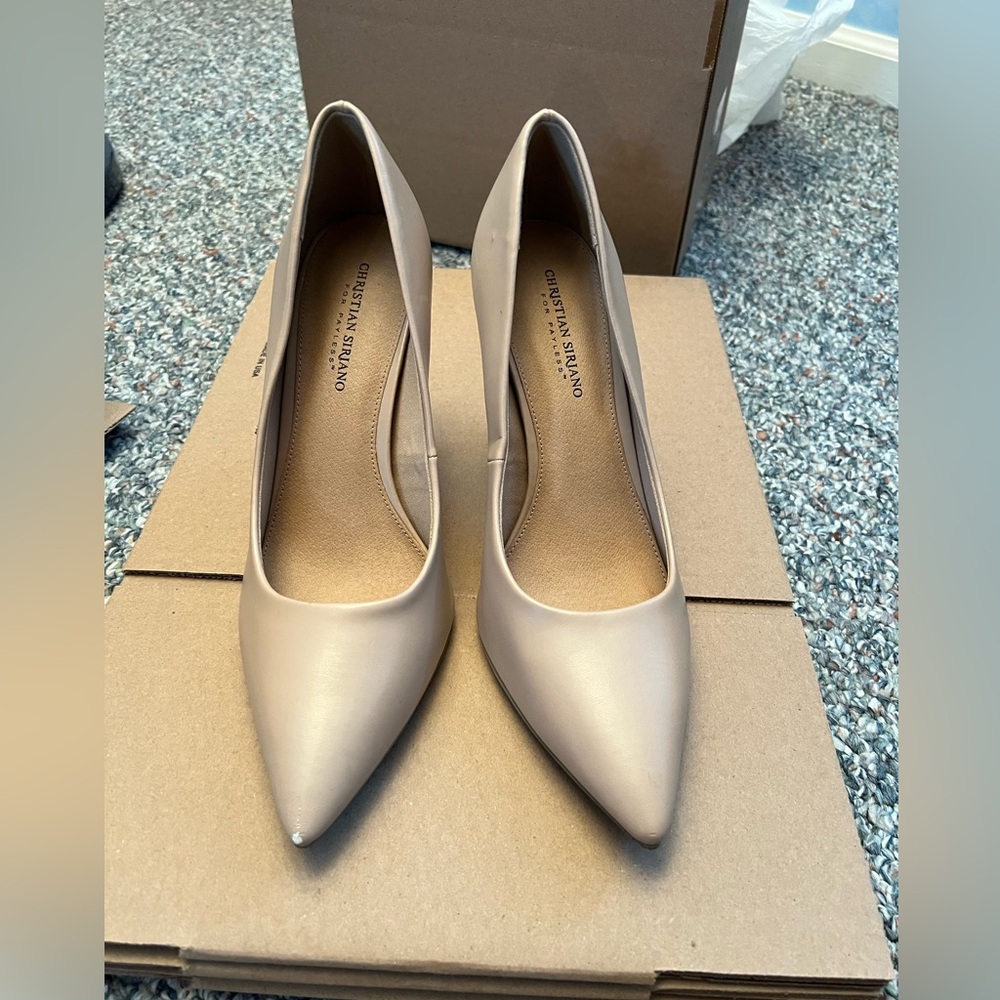 Women’s size 12 nude heels. 4.25” heel Christian Siriano